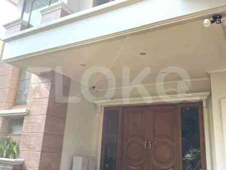 Dijual Rumah 4 BR, Luas 316 m2 di Jl. Kana Lestari, Lebak Bulus 1