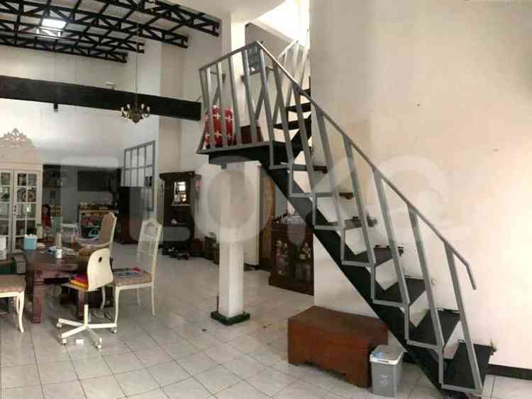 Dijual Rumah 5 BR, Luas 200 m2 di Jl. Delima Timur IV, Lebak Bulus 1