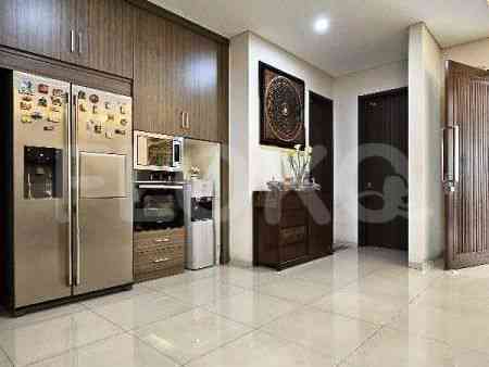 Dijual Rumah 4 BR, Luas 215 m2 di Jl. Serenia Hills, Lebak Bulus 17