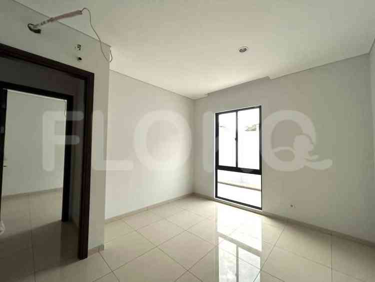 Dijual Rumah 4 BR, Luas 191 m2 di Jl. Delima Timur IIA, Lebak Bulus 10