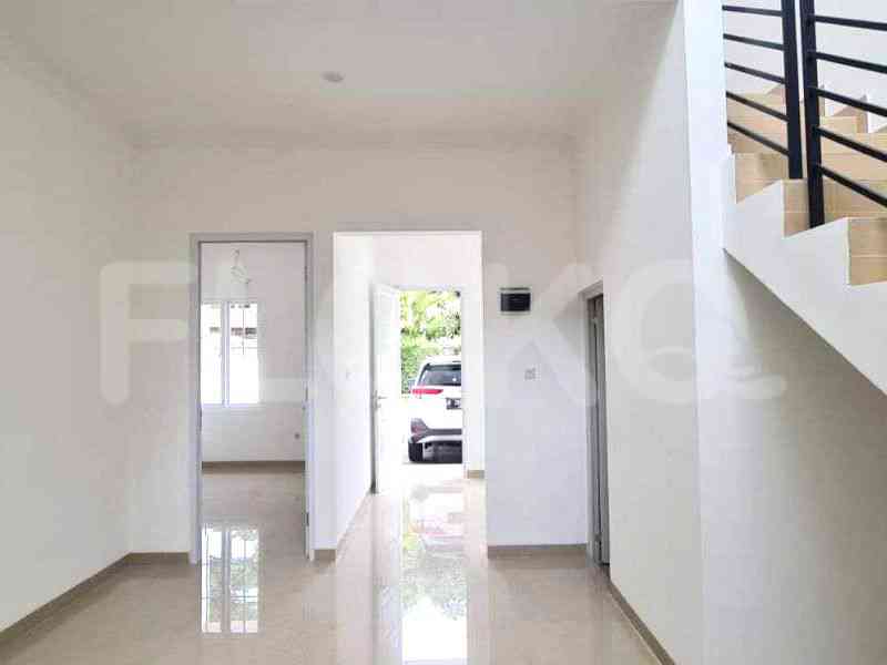 Dijual Rumah 3 BR, Luas 120 m2 di Jl. Gunung Indah, Lebak Bulus 1