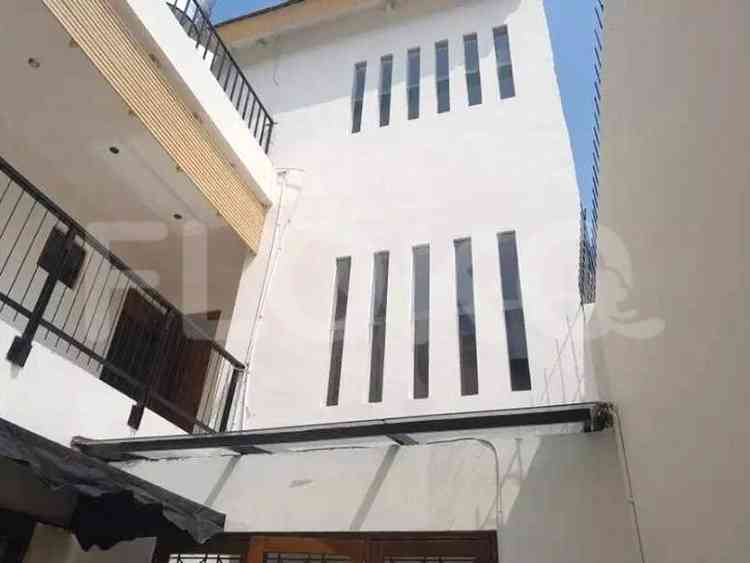 350 sqm, 5 BR house for sale in Jl. Duren Tiga, Pancoran 10