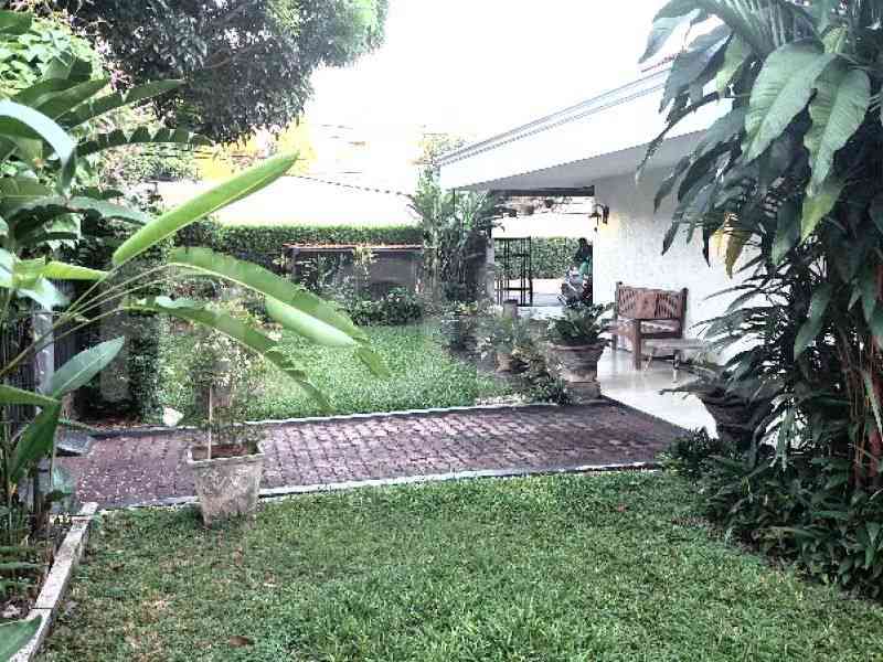 300 sqm, 6 BR house for sale in Jl. Pancoran Timur VIII, Pancoran 3