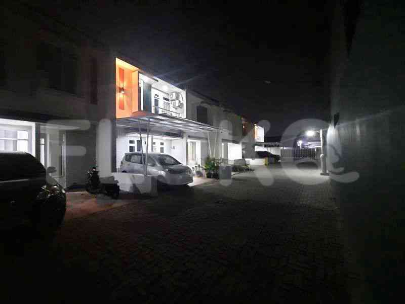 Dijual Rumah 3 BR, Luas 87 m2 di Jl. H. Gaot 1, Bekasi 2