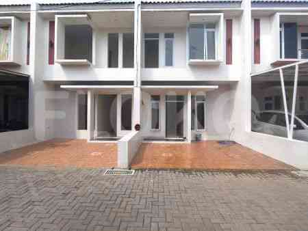 Dijual Rumah 3 BR, Luas 87 m2 di Jl. H. Gaot 1, Bekasi 3