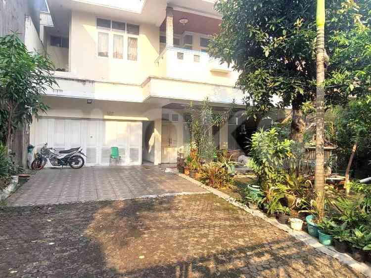 Dijual Rumah 5 BR, Luas 400 m2 di Jl. Kalibata Utara, Pancoran 1