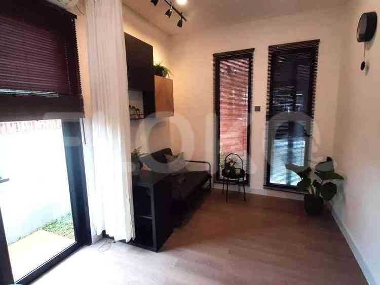 Dijual Rumah 4 BR, Luas 140 m2 di Jl. Raya Pasar Minggu, Pancoran 27