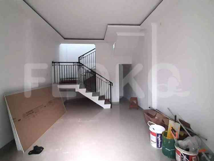 120 sqm, 4 BR house for sale in Jl. Raya Pasar Minggu, Pancoran 7