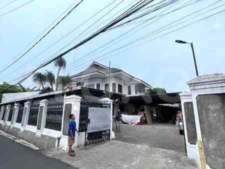 1200 sqm, 6 BR house for sale in Jl. Pancoran Barat, Pancoran 1