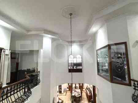 Dijual Rumah 6 BR, Luas 1200 m2 di Jl. Pancoran Barat, Pancoran 12