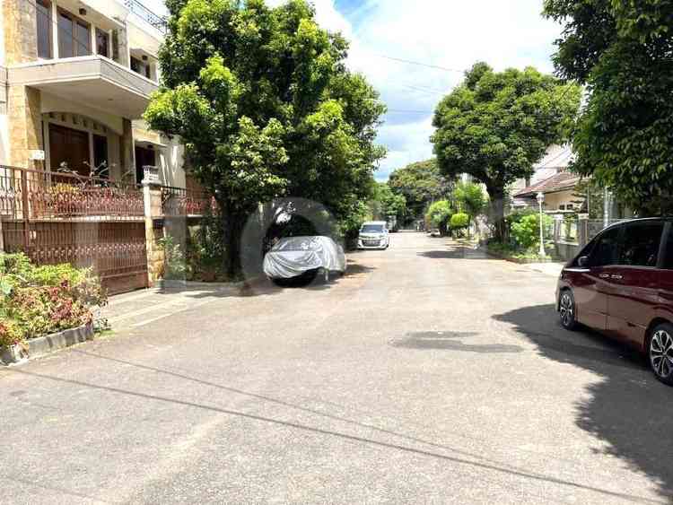 160 sqm, 5 BR house for sale in Jl. Pancoran Timur, Pancoran 3