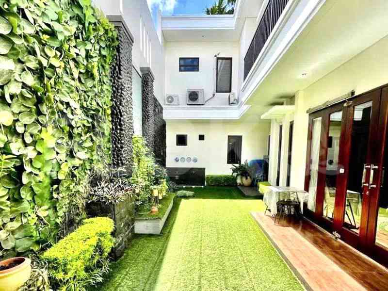 536 sqm, 8 BR house for sale in Jl. Duren Tiga Selatan, Pancoran 7