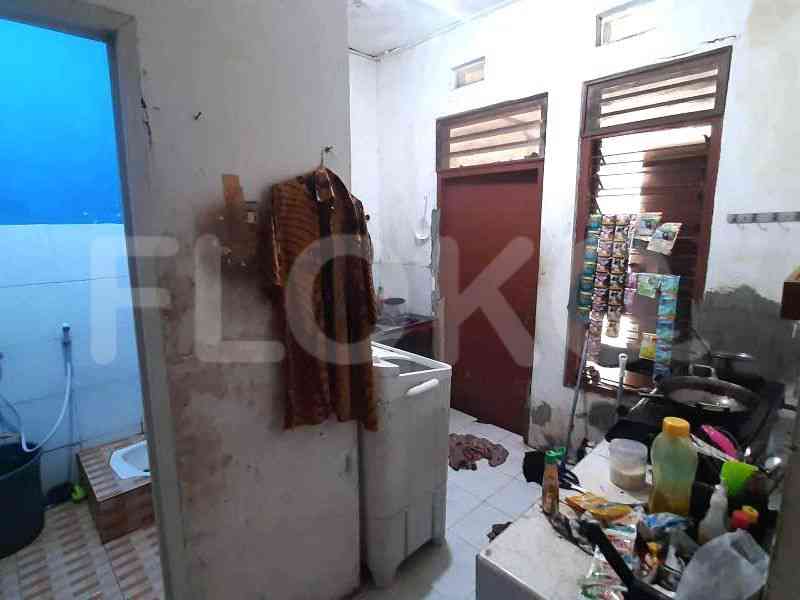 Dijual Rumah 5 BR, Luas 120 m2 di Jl. Raya Pasar Minggu, Pasar Minggu 4