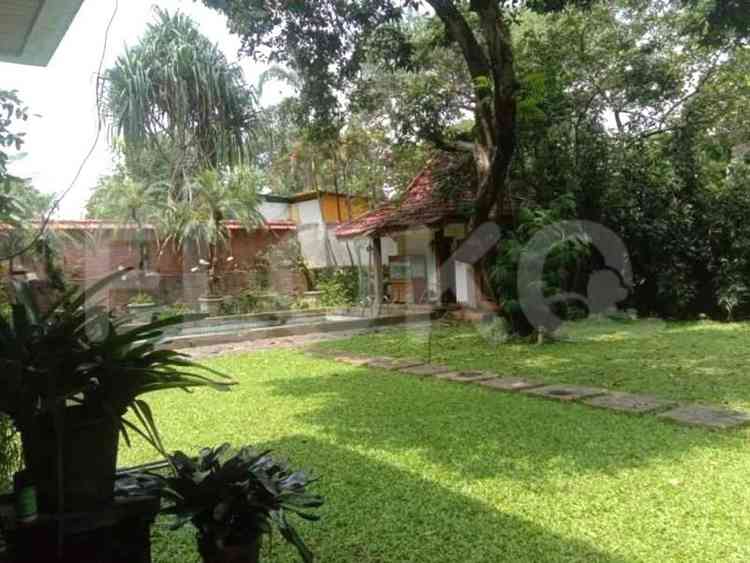 Dijual Rumah 5 BR, Luas 400 m2 di Jl. Loka Indah, Pancoran 4