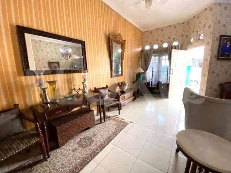 300 sqm, 4 BR house for sale in Jl. Benteng Garuda, Kalibata 8