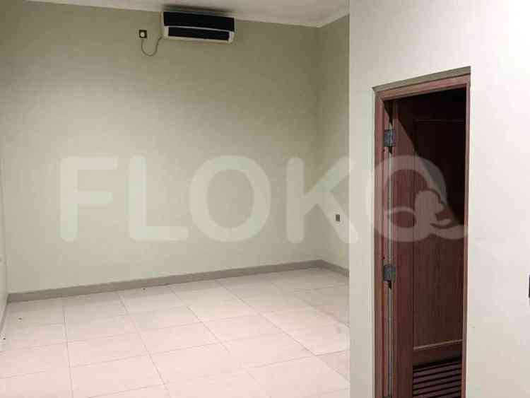 350 sqm, 4 BR house for rent in Jl. Gatot Subroto, Pancoran 3