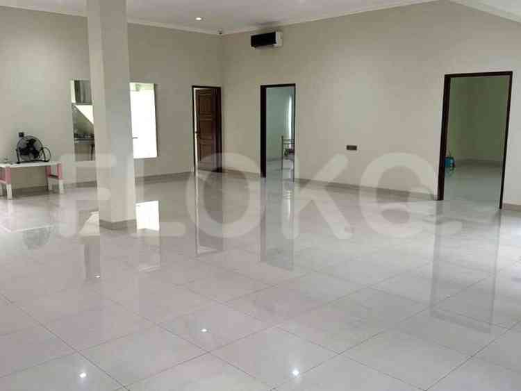 350 sqm, 4 BR house for rent in Jl. Gatot Subroto, Pancoran 8