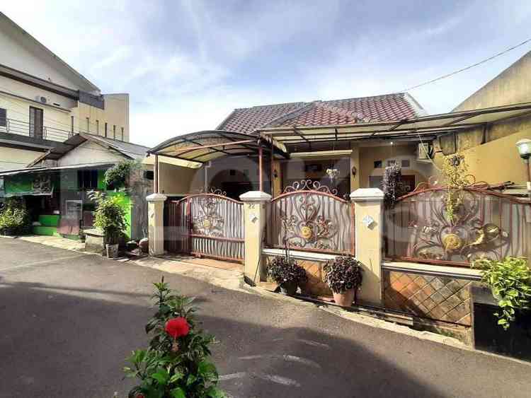 Disewakan Rumah 4 BR, Luas 180 m2 di Jl. Kalibata Raya, Kalibata 14