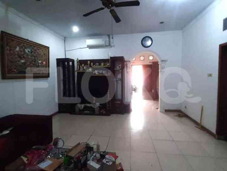 180 sqm, 4 BR house for rent in Jl. Kalibata Raya, Kalibata 2