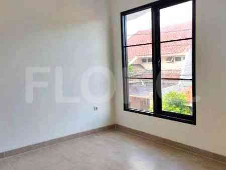 300 sqm, 5 BR house for sale in Jl. Jambu, Kalibata 17