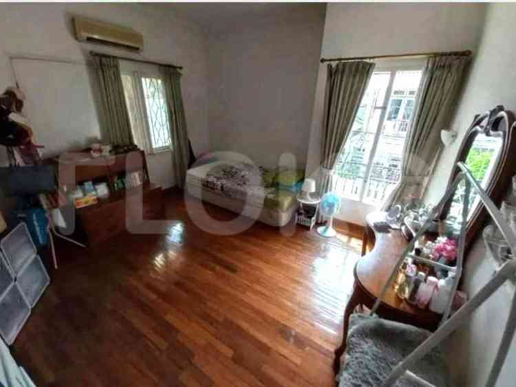 220 sqm, 6 BR house for sale in Jl. Pejaten Indah, Pejaten 7