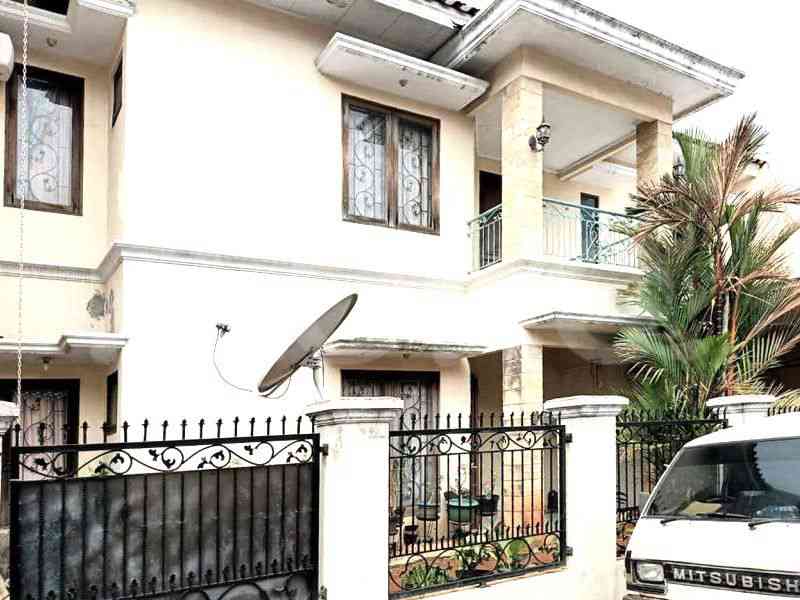 Dijual Rumah 4 BR, Luas 300 m2 di Jl. Kalibata Selatan, Kalibata 8