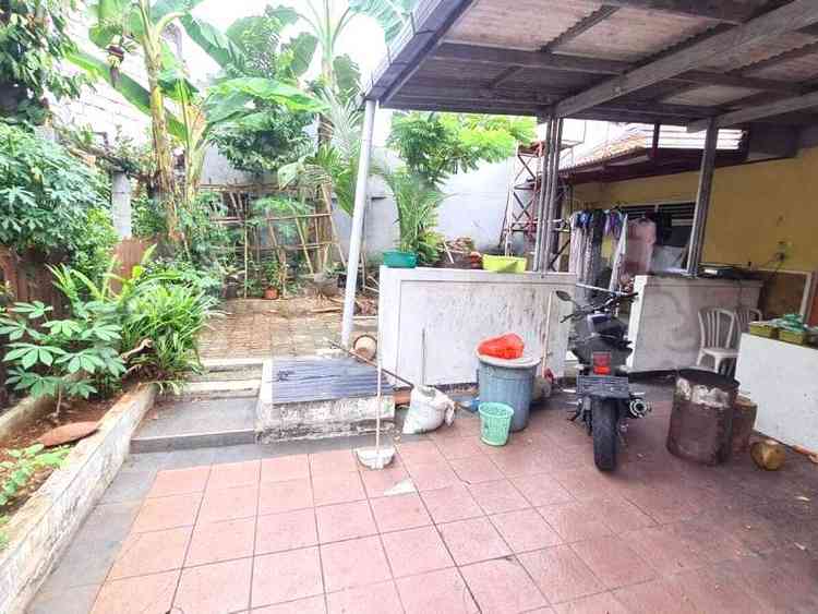 200 sqm, 5 BR house for sale in Jl. Kalibata Selatan, Kalibata 7