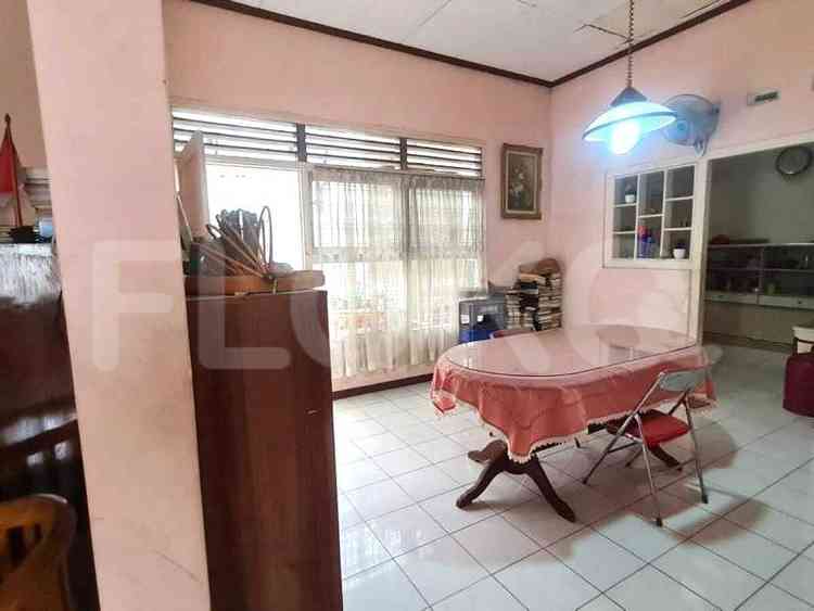 Dijual Rumah 5 BR, Luas 200 m2 di Jl. Kalibata Selatan, Kalibata 4