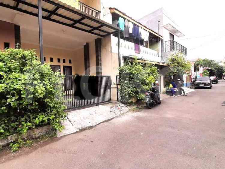 Dijual Rumah 4 BR, Luas 120 m2 di Jl. Raya Kalibata, Kalibata 25