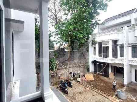 Dijual Rumah 4 BR, Luas 180 m2 di Jl. Kalibata Tengah, Kalibata 3