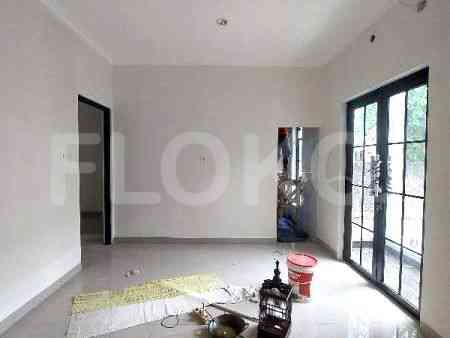 Dijual Rumah 4 BR, Luas 180 m2 di Jl. Kalibata Tengah, Kalibata 10