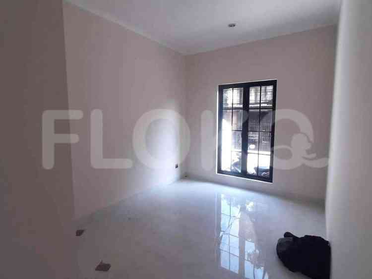 120 sqm, 4 BR house for sale in Jl. Kalibata Selatan, Kalibata 9