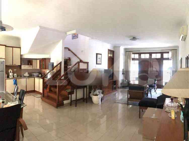 800 sqm, 5 BR house for sale in Jl. Patal Senayan, Senayan 1