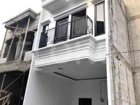 Dijual Rumah 3 BR, Luas 95 m2 di Jl. M. Kahfi II, Ragunan 2