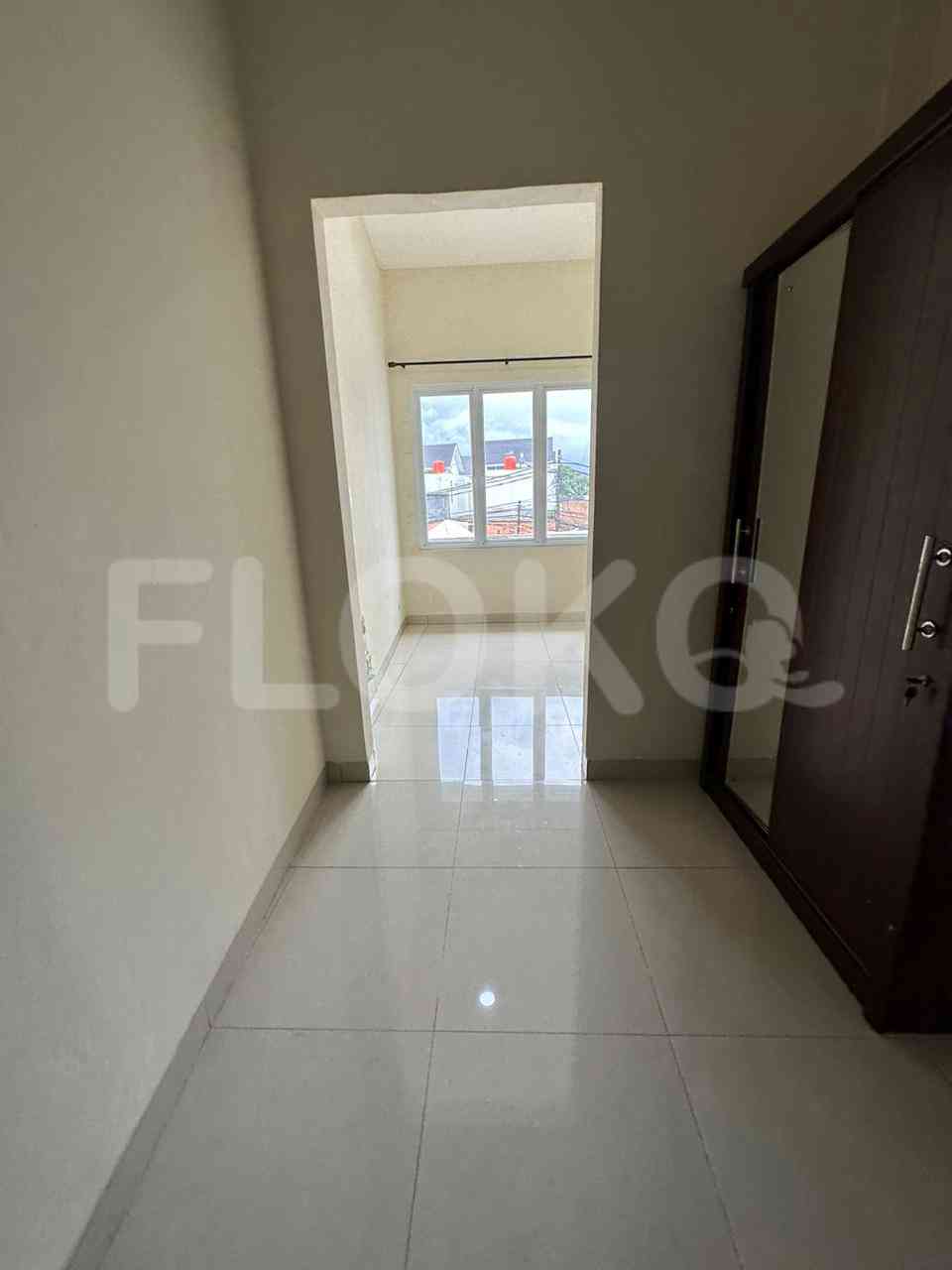 Dijual Rumah 4 BR, Luas 450 m2 di Jl Kemang dalam VI, Kemang 4