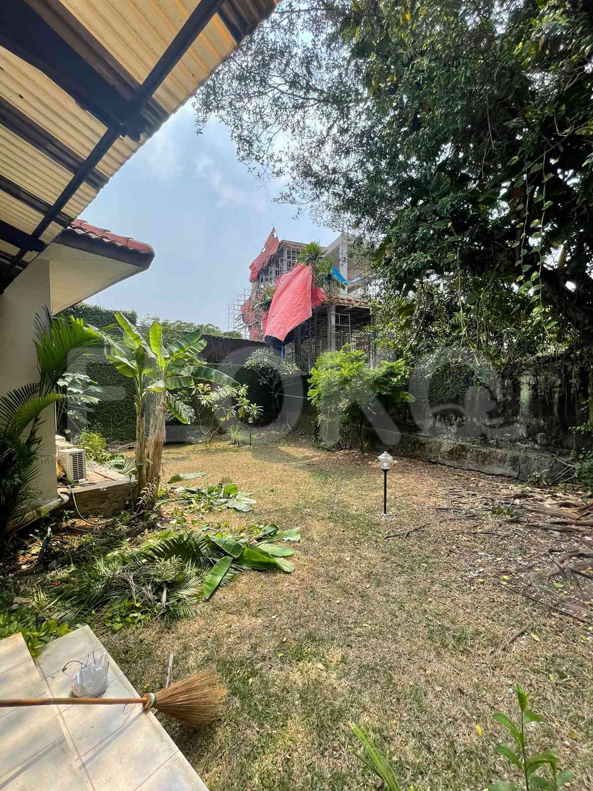 Dijual Rumah 3 BR, Luas 450 m2 di Jl Kemang dalam IV, Kemang 2