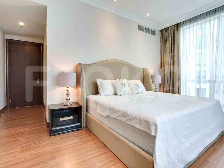 199 sqm, 20th floor, 3 BR apartment for sale in Gandaria 2