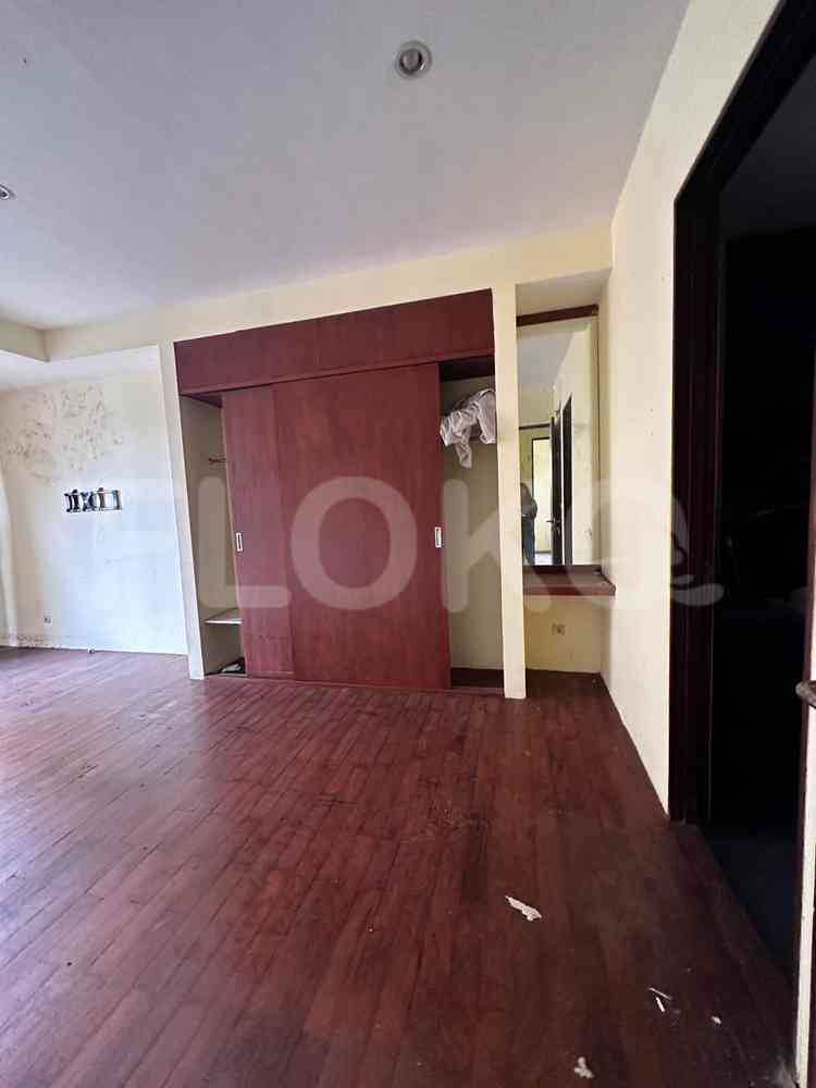 Dijual Rumah 3 BR, Luas 250 m2 di Near Kemang Raya, Kemang 9