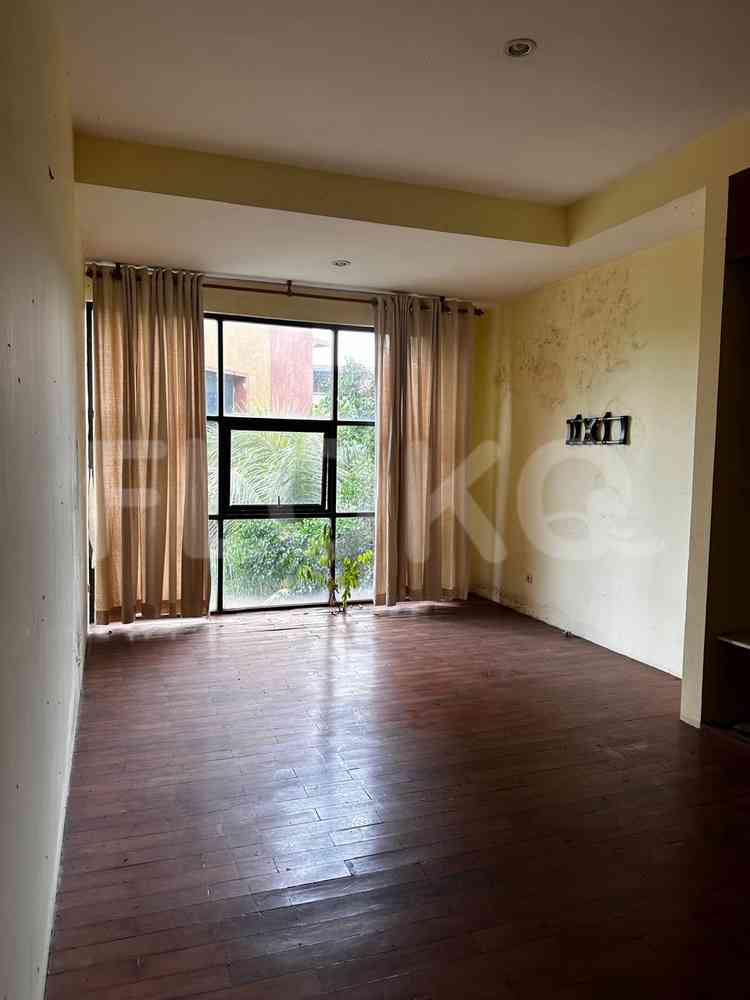 Dijual Rumah 3 BR, Luas 250 m2 di Near Kemang Raya, Kemang 8