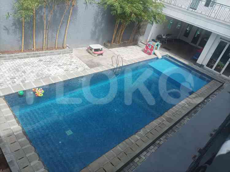 Dijual Rumah 9 BR, Luas 900 m2 di Kemang Bangka, Kemang 7