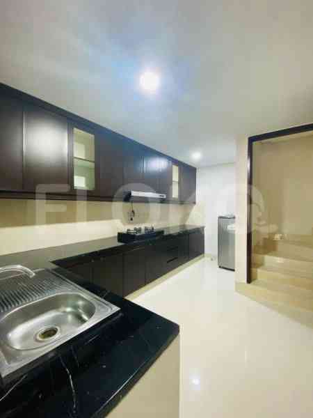 Dijual Rumah 4 BR, Luas 350 m2 di Pejaten Barat Kemang, Kemang 10