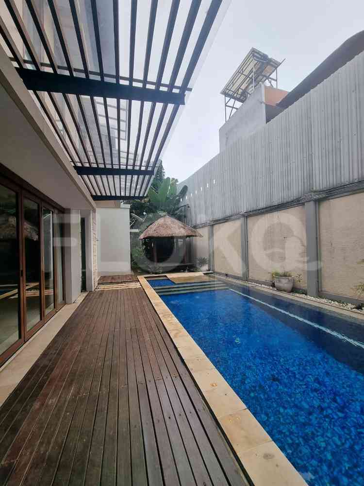 Dijual Rumah 5 BR, Luas 477 m2 di Balinese Tropical House Kemang, Kemang 10