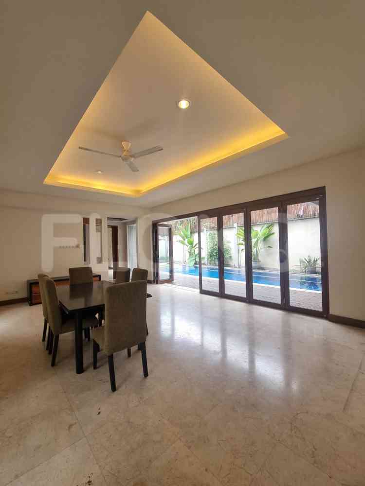 Dijual Rumah 5 BR, Luas 477 m2 di Balinese Tropical House Kemang, Kemang 3