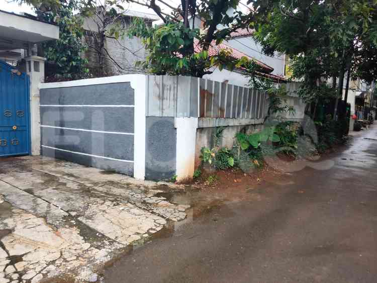 250 sqm, 3 BR house for sale in Jl. Raya Kemang Timur, Kemang 2