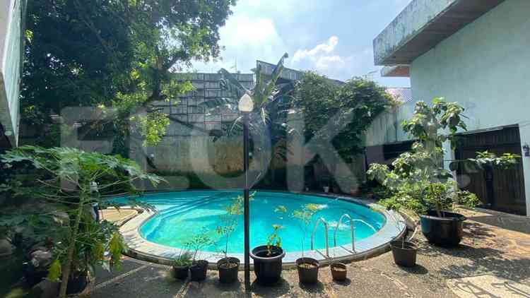 750 sqm, 5 BR house for sale in Jl Sekolah Duta Raya, Pondok Indah 12