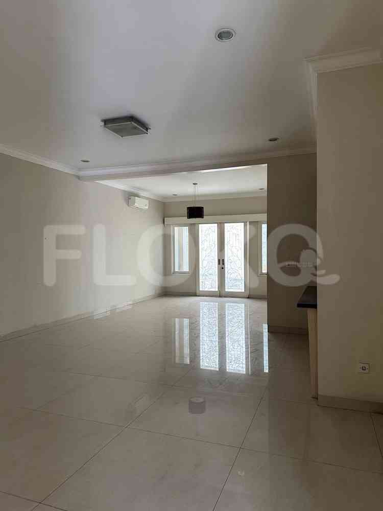 250 sqm, 3 BR house for sale in Jl Bukit Hijau 2 no 1A pondok pinang, Pondok Indah 6