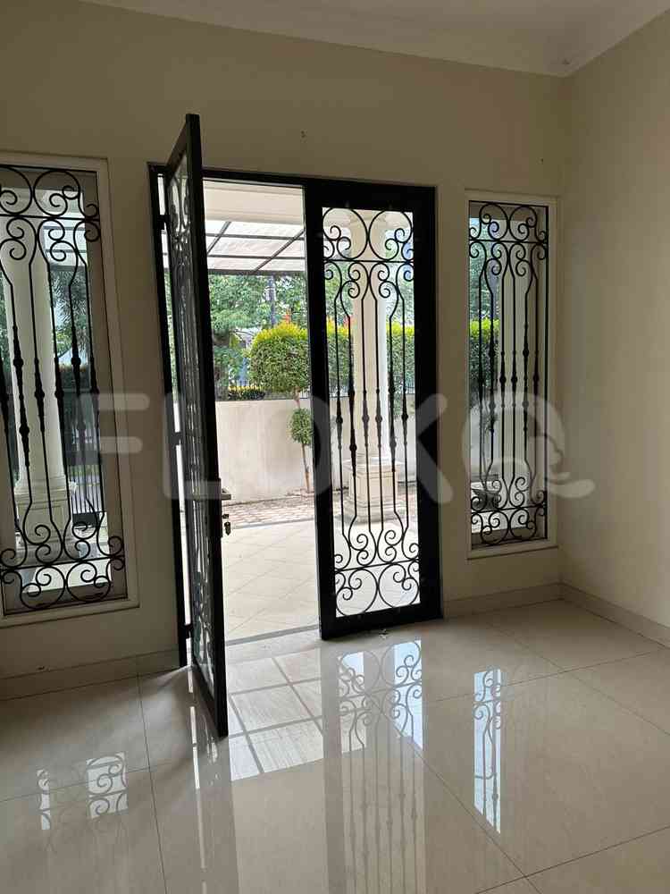 Dijual Rumah 3 BR, Luas 250 m2 di Jl Bukit Hijau 2 no 1A pondok pinang, Pondok Indah 4