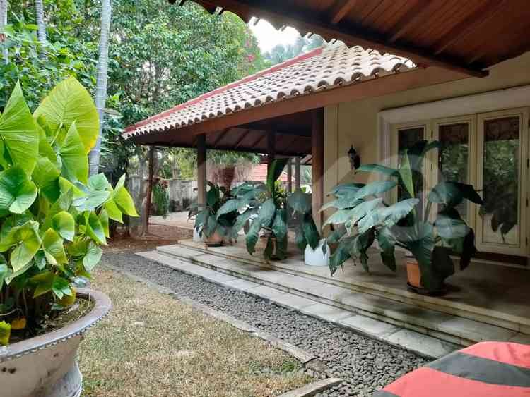 590 sqm, 5 BR house for sale in Jl Metro Raya, Pondok Indah 14