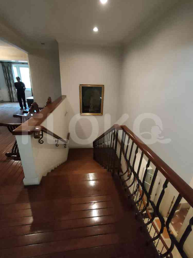 Dijual Rumah 5 BR, Luas 590 m2 di Jl Metro Raya, Pondok Indah 10