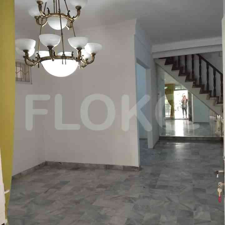 Dijual Rumah 6 BR, Luas 260 m2 di Tebet, Tebet 4